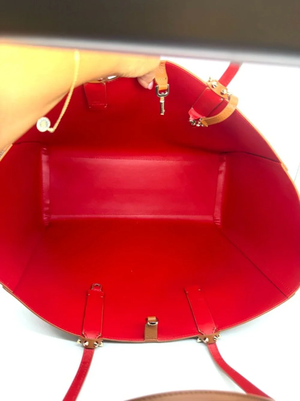 Christian Louboutin CABATA Spiked Studded Empire Leather Tote Bag w. Pouch